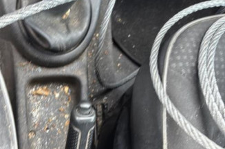 Arret de porte avant gauche PEUGEOT PARTNER 1