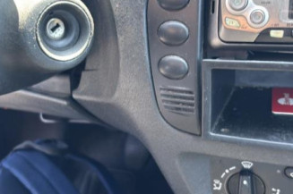 Feu arriere stop central CITROEN C2