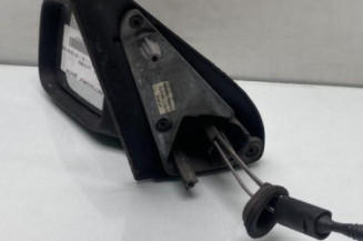 Retroviseur gauche PEUGEOT 106