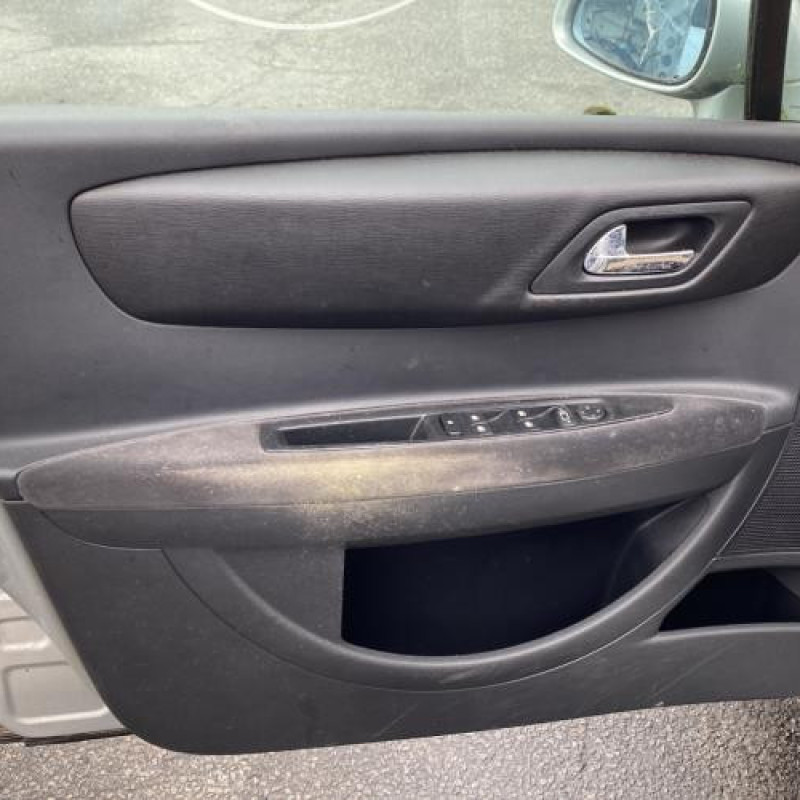 Leve vitre electrique avant gauche CITROEN C4 1 Photo n°15