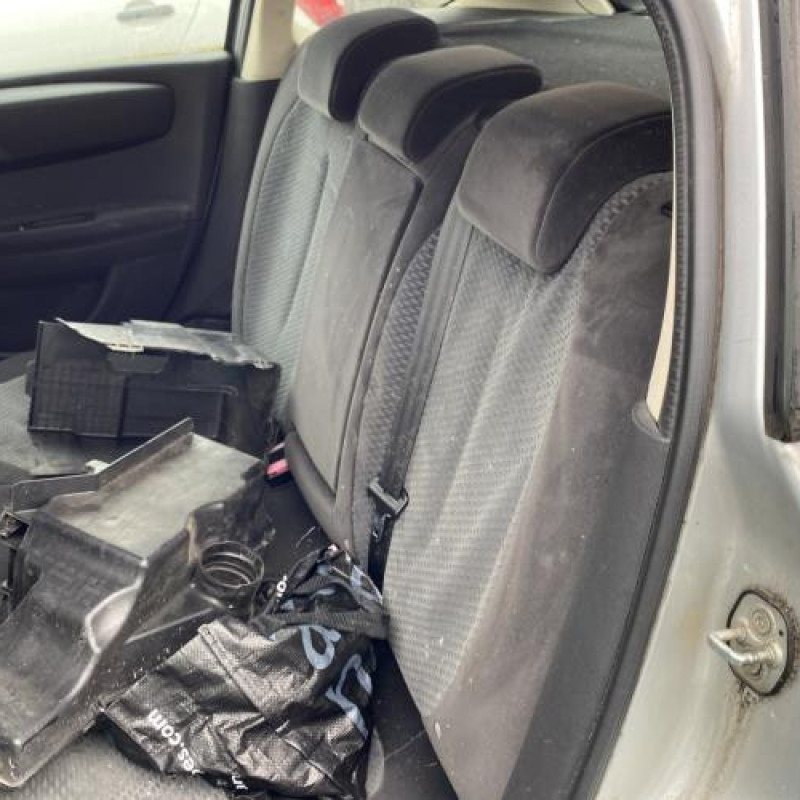 Serrure arriere gauche CITROEN C4 1 Photo n°19