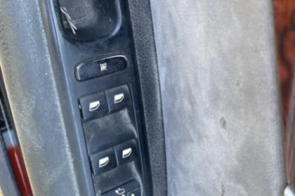Serrure avant gauche PEUGEOT 407
