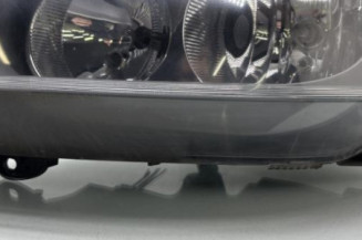 Optique avant principal gauche (feux)(phare) RENAULT CLIO 2 CAMPUS
