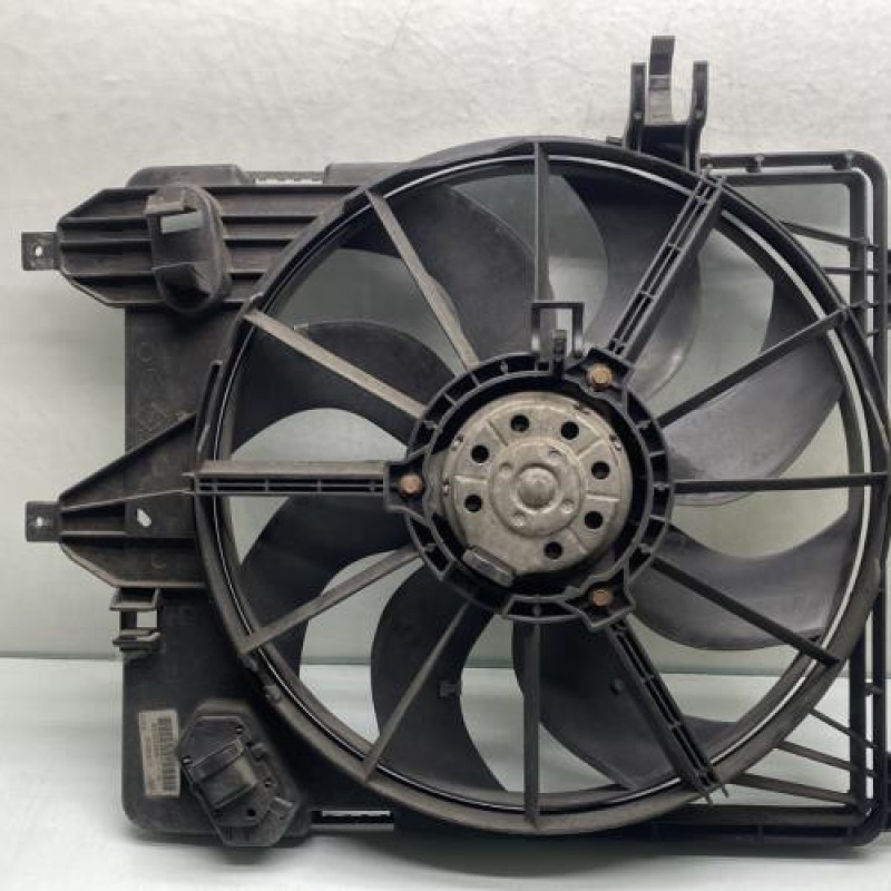Moto ventilateur radiateur RENAULT CLIO 2 CAMPUS Photo n°4