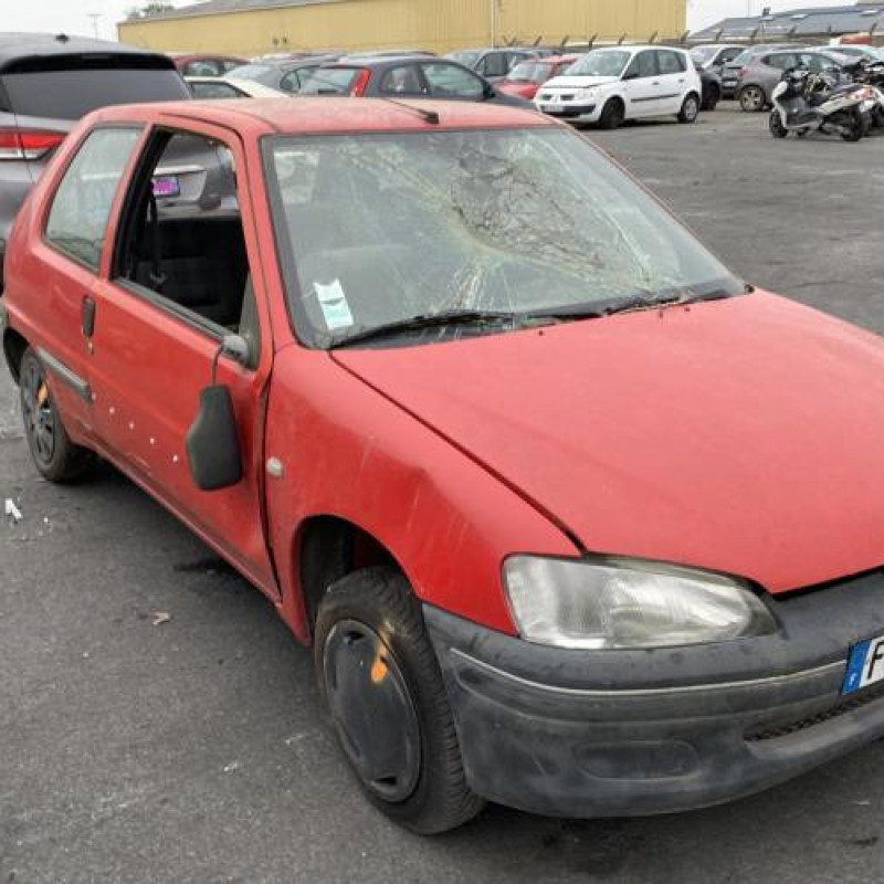 Poignee porte avant gauche PEUGEOT 106 Photo n°5
