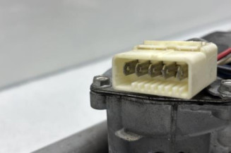 Moteur essuie glace avant PEUGEOT 106
