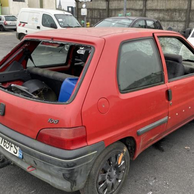 Moteur essuie glace avant PEUGEOT 106 Photo n°10