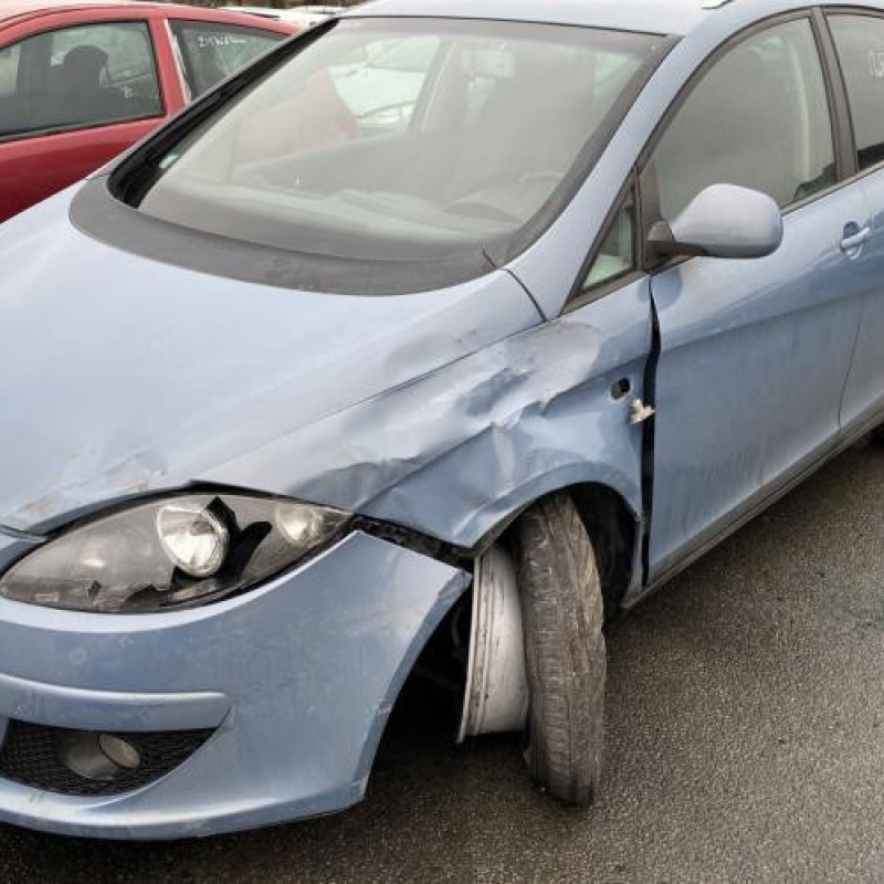 Leve vitre electrique arriere gauche SEAT ALTEA Photo n°17
