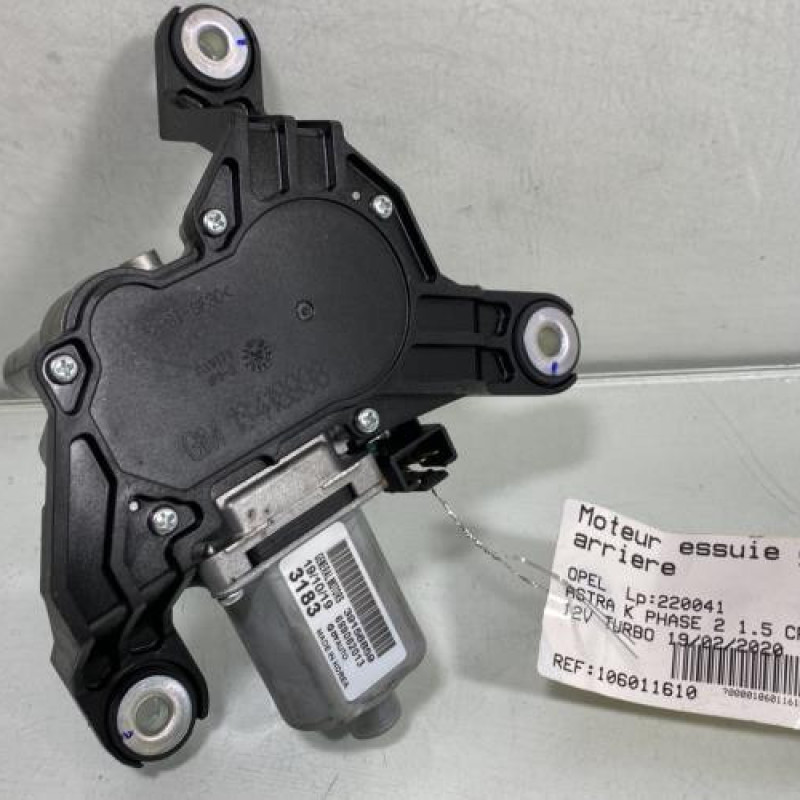 Moteur essuie glace arriere OPEL ASTRA K Photo n°1