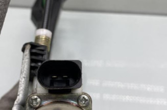 Leve vitre electrique avant gauche FORD FOCUS 1