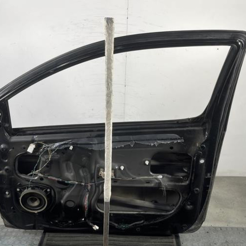 Porte avant droit TOYOTA YARIS 1 Photo n°6