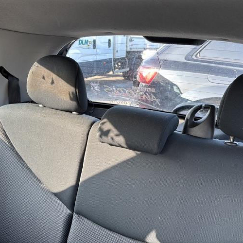 Porte avant droit TOYOTA YARIS 1 Photo n°15