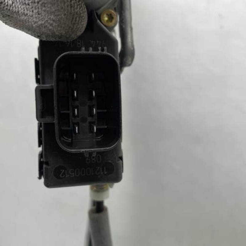 Leve vitre electrique avant gauche FORD FOCUS 1 Photo n°9