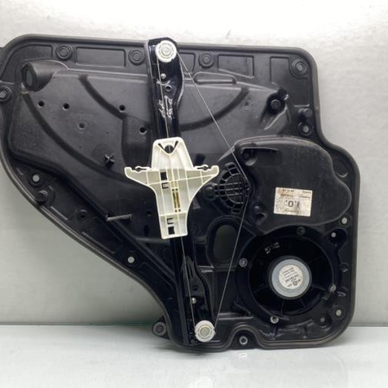 Leve vitre electrique arriere droit VOLKSWAGEN GOLF 6 Photo n°3