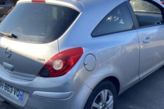 Renfort pare choc arriere (traverse) OPEL CORSA D