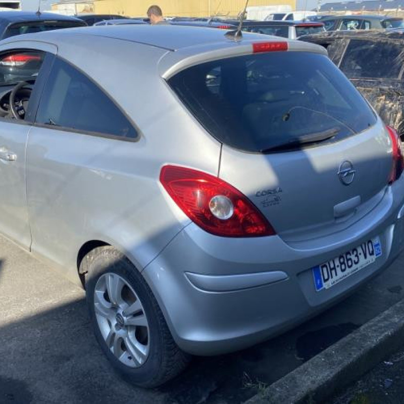 Renfort pare choc arriere (traverse) OPEL CORSA D Photo n°11