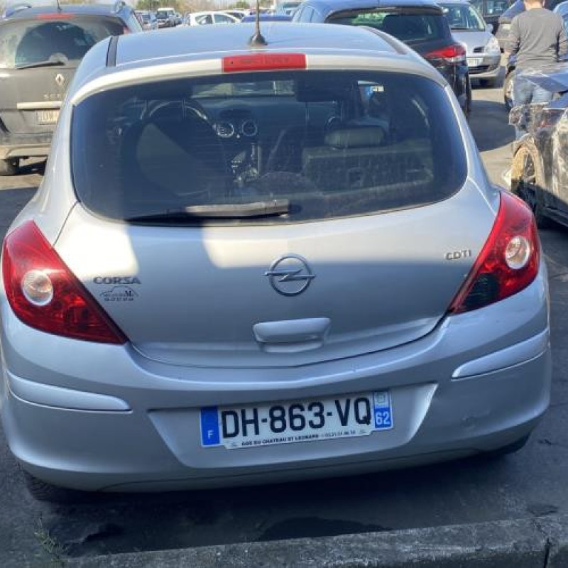 Renfort pare choc arriere (traverse) OPEL CORSA D Photo n°12