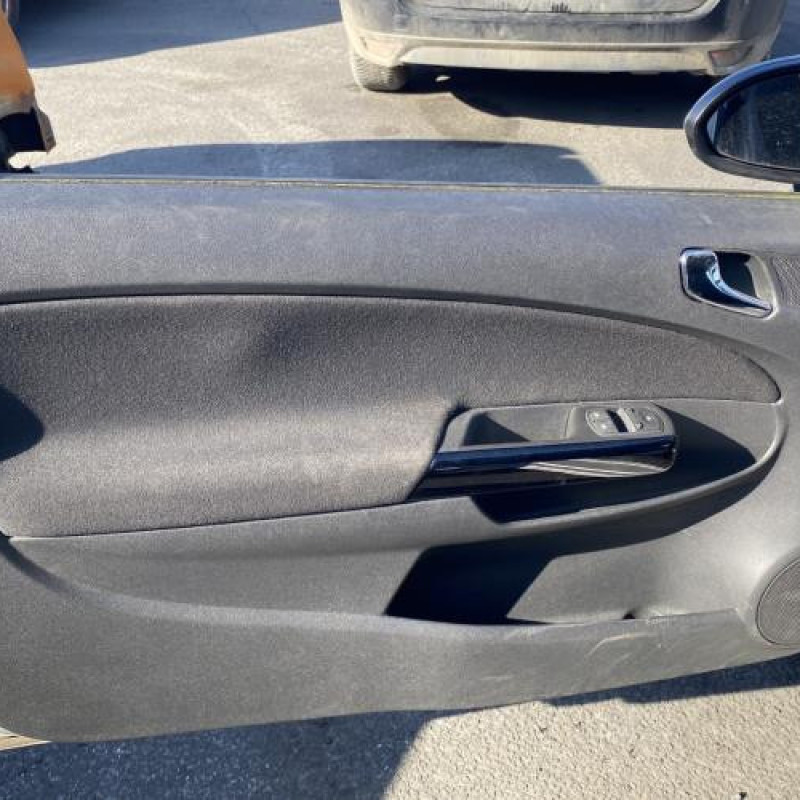 Renfort pare choc arriere (traverse) OPEL CORSA D Photo n°16