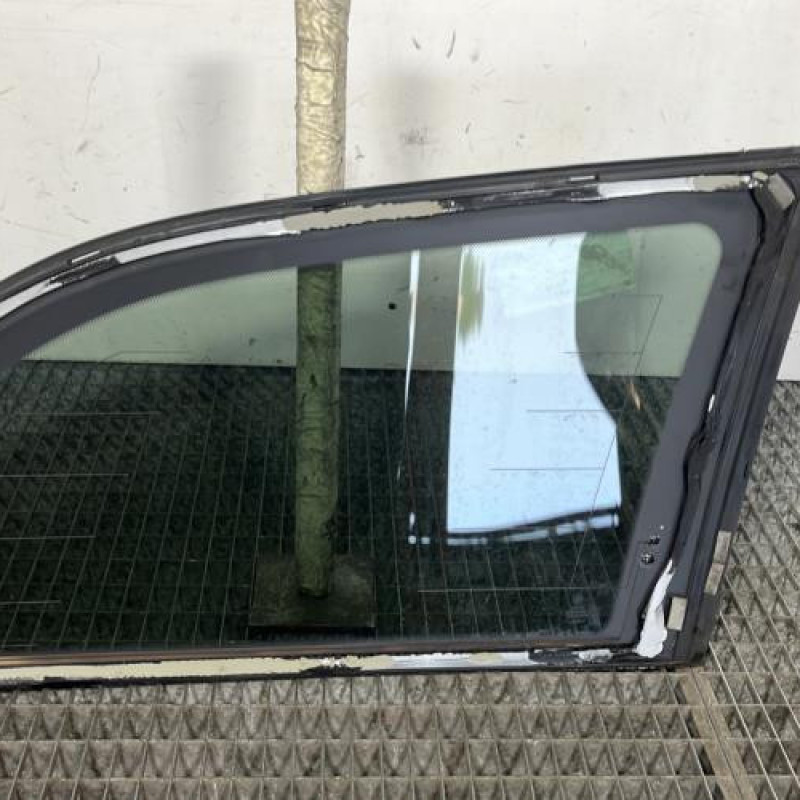 Custode arriere gauche BMW SERIE 5 E61 Photo n°4
