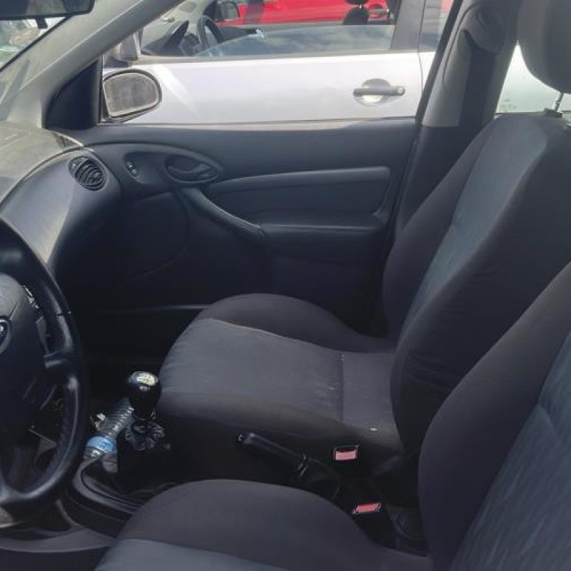 Serrure avant droit FORD FOCUS 1 Photo n°17