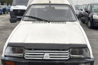 Leve vitre mecanique avant droit CITROEN C15