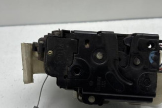 Serrure avant gauche VOLKSWAGEN PASSAT 4