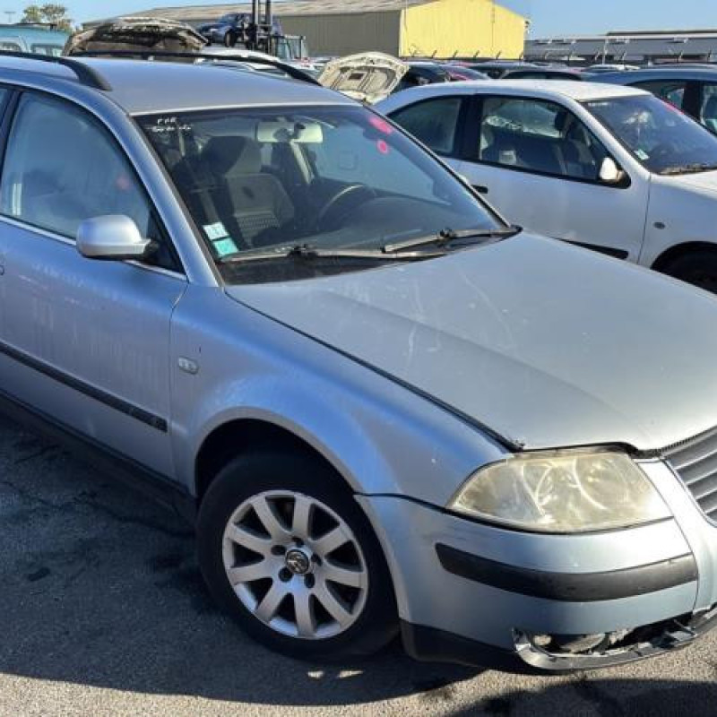 Serrure avant gauche VOLKSWAGEN PASSAT 4 Photo n°6