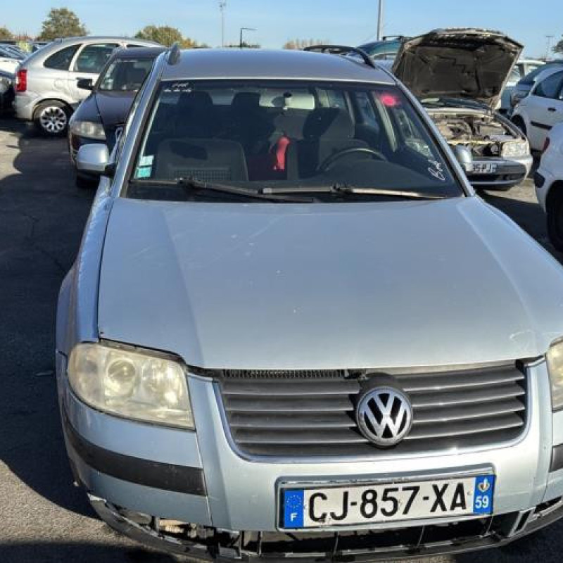 Serrure avant gauche VOLKSWAGEN PASSAT 4 Photo n°10