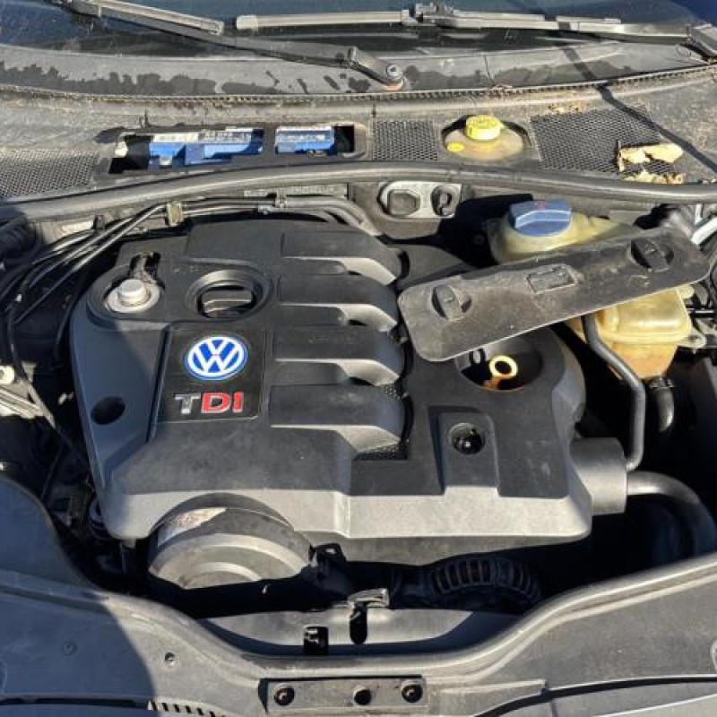 Serrure avant gauche VOLKSWAGEN PASSAT 4 Photo n°18
