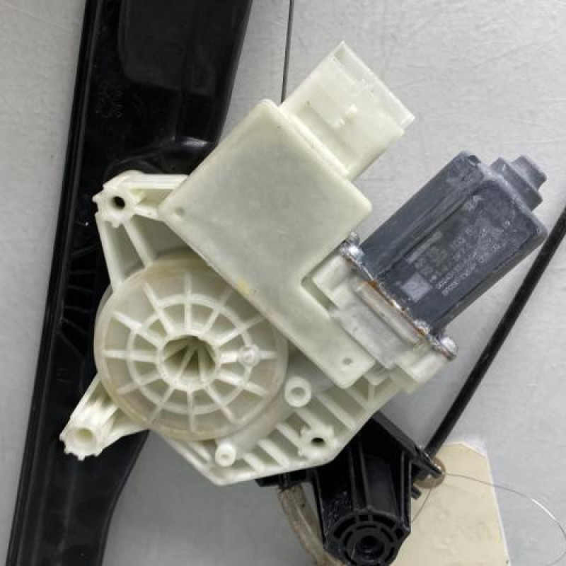 Leve vitre electrique avant gauche PEUGEOT 308 2 Photo n°6