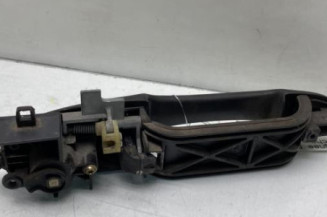 Poignee porte avant gauche FORD FOCUS 1