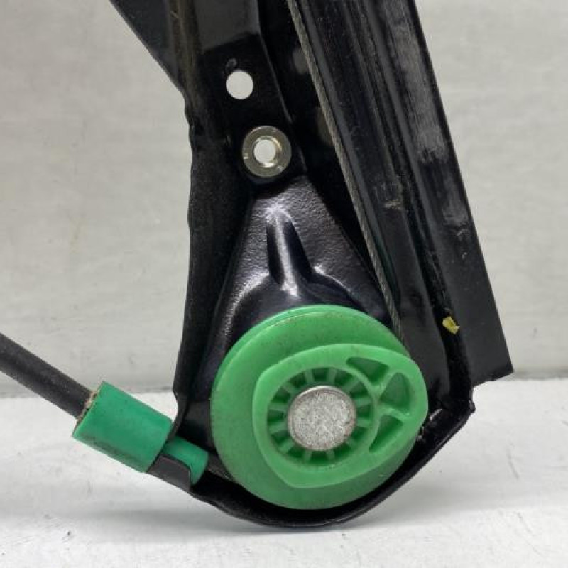Leve vitre electrique avant gauche FORD FOCUS 1 Photo n°3