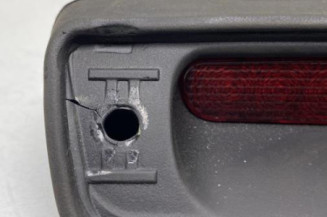 Feu arriere stop central HYUNDAI TUCSON 1