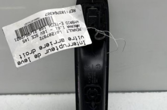 Interrupteur de leve vitre arriere droit RENAULT ARKANA