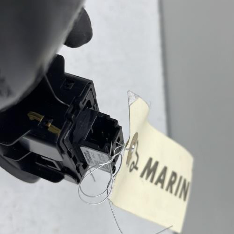 Interrupteur de leve vitre arriere droit RENAULT ARKANA Photo n°5