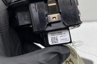 Interrupteur de leve vitre avant droit RENAULT ARKANA