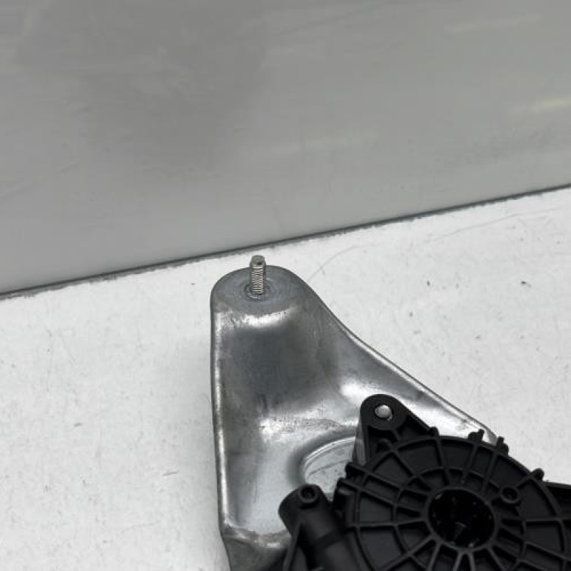 Leve vitre electrique avant gauche RENAULT ARKANA Photo n°3