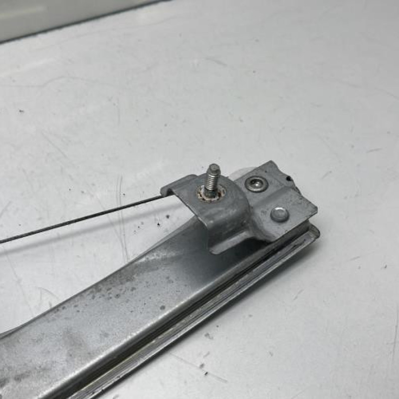 Leve vitre electrique avant gauche RENAULT ARKANA Photo n°4