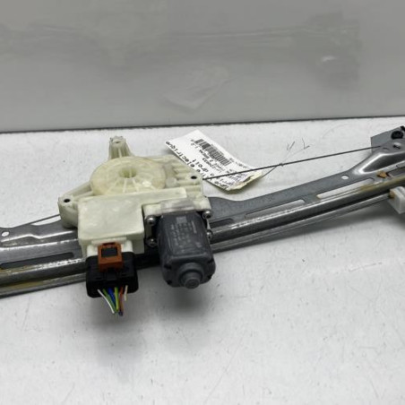 Leve vitre electrique arriere droit PEUGEOT 308 2 SW Photo n°1