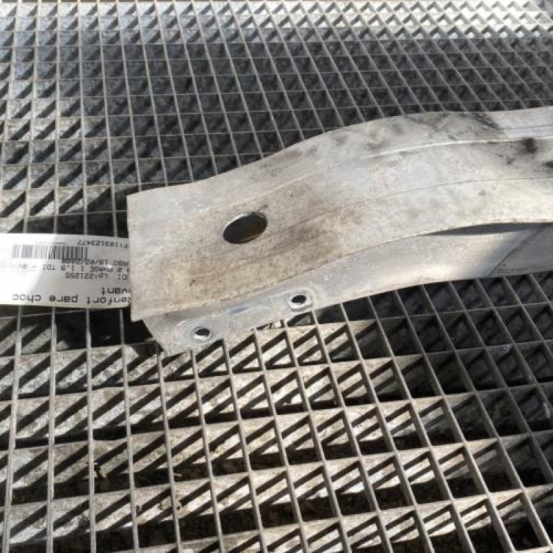 Renfort pare choc avant (traverse) AUDI A3 2 Photo n°2