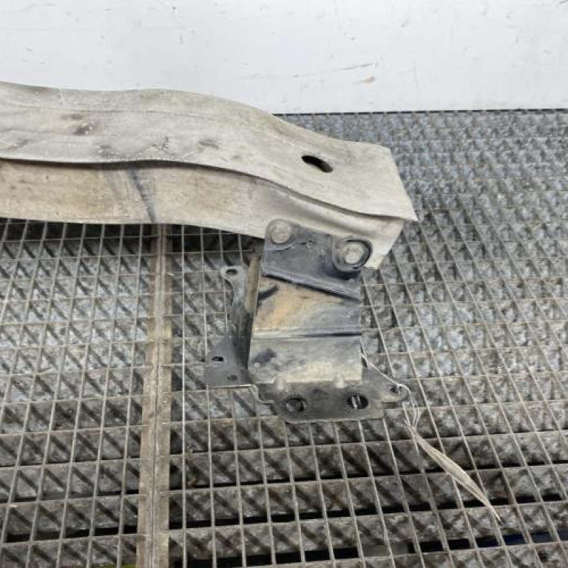 Renfort pare choc avant (traverse) AUDI A3 2 Photo n°3