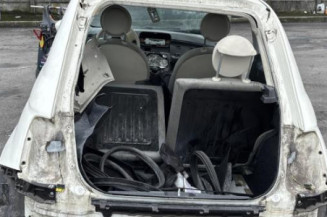 Leve vitre electrique avant gauche FIAT 500 2