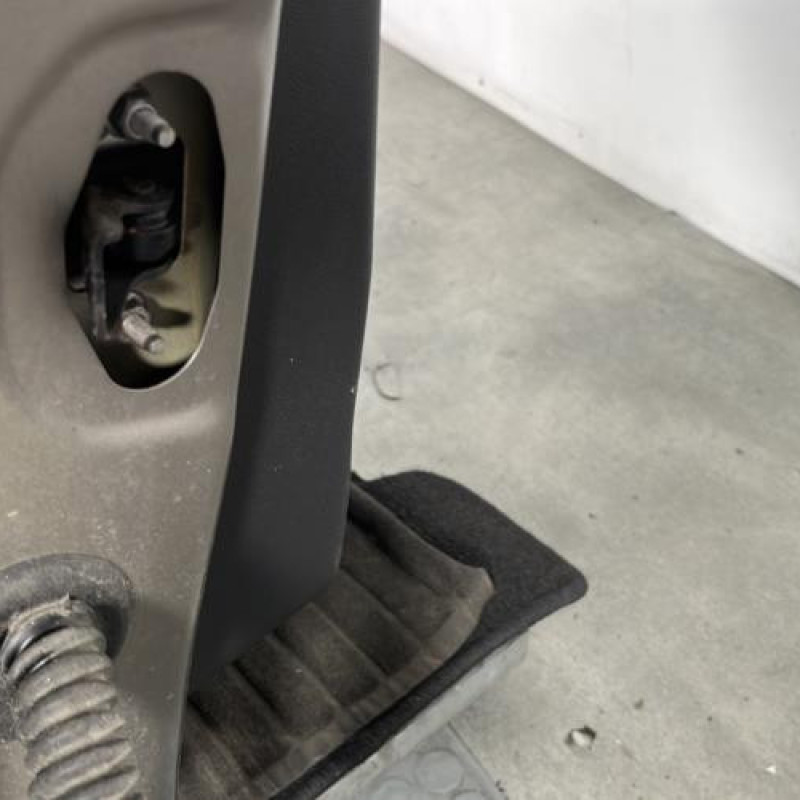 Porte avant droit PEUGEOT 208 1 Photo n°5