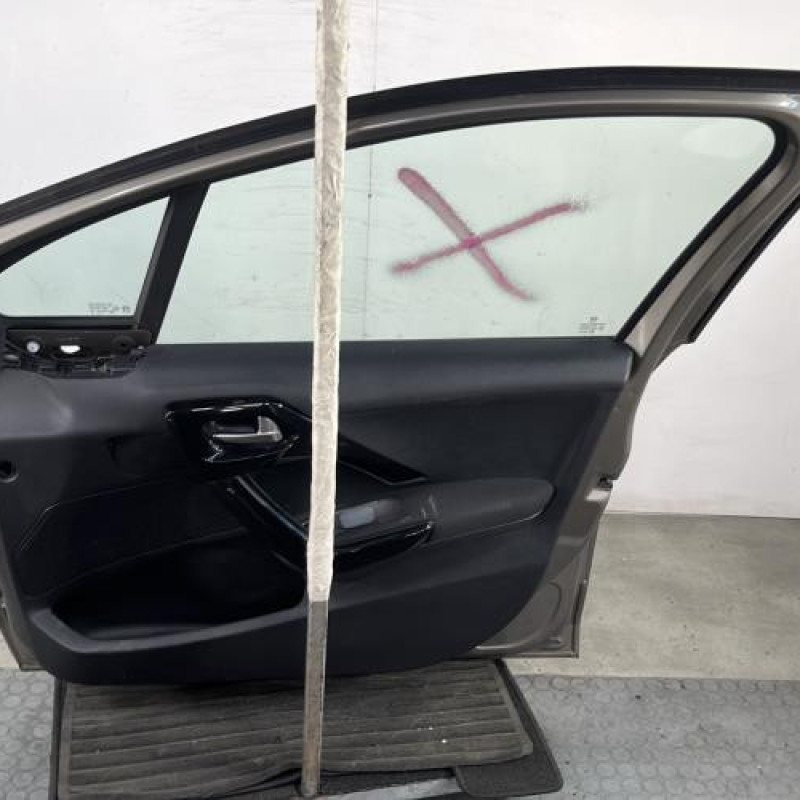 Porte avant droit PEUGEOT 208 1 Photo n°7