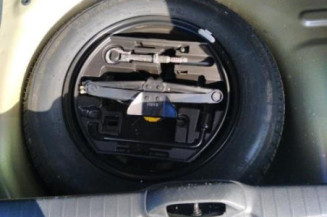 Porte avant droit PEUGEOT 208 1