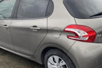 Porte avant droit PEUGEOT 208 1