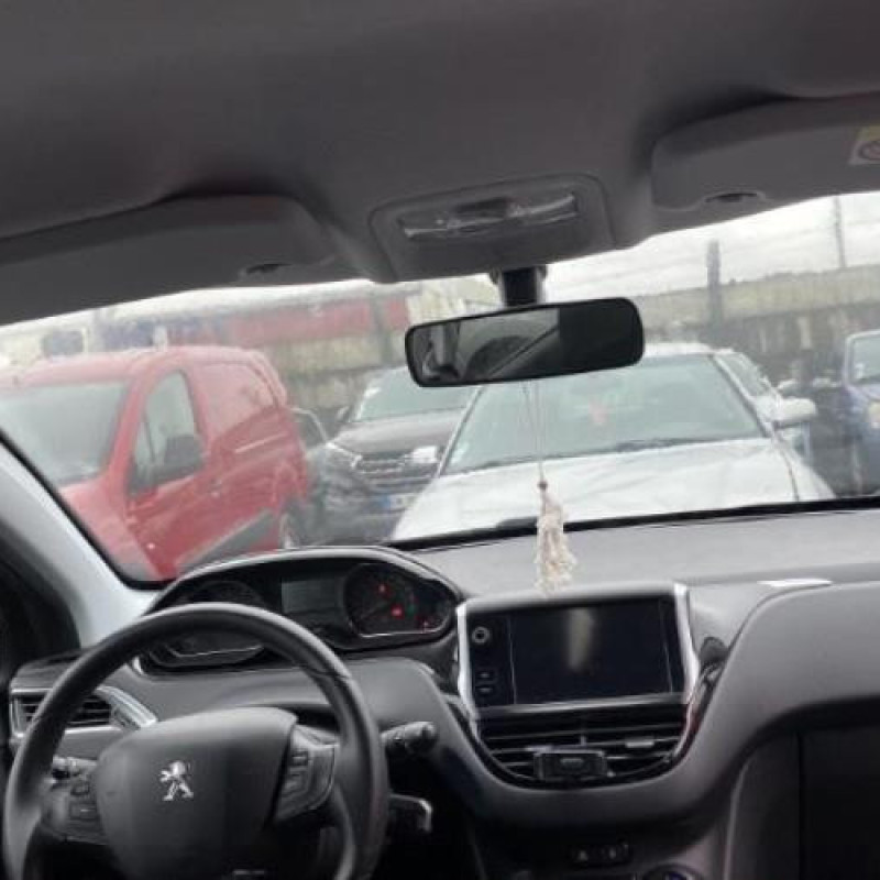 Porte avant droit PEUGEOT 208 1 Photo n°18