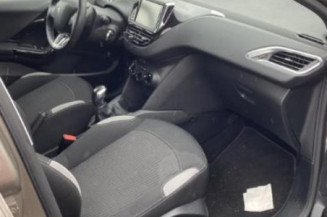 Porte avant droit PEUGEOT 208 1