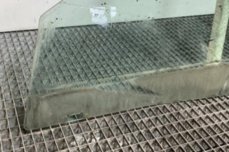 Vitre avant gauche SEAT IBIZA 3