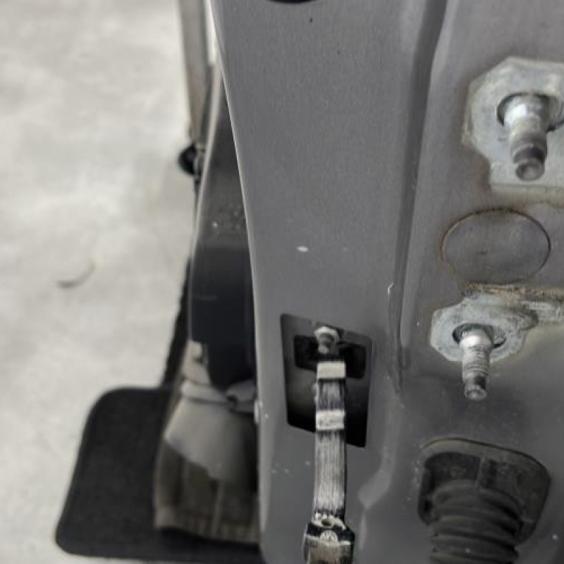 Porte avant gauche RENAULT CLIO 4 Photo n°4